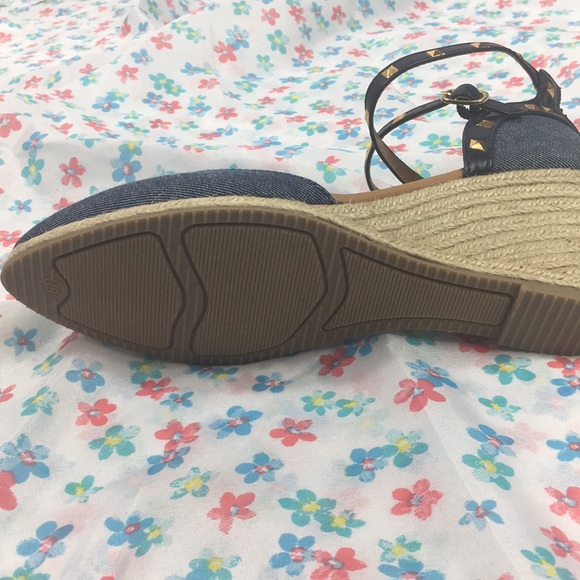 Rialto studded strap wedges - Picture 8 of 8